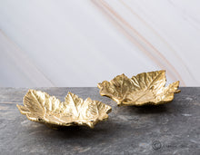 Load image into Gallery viewer, Set of 2 Gold Metal Leaves